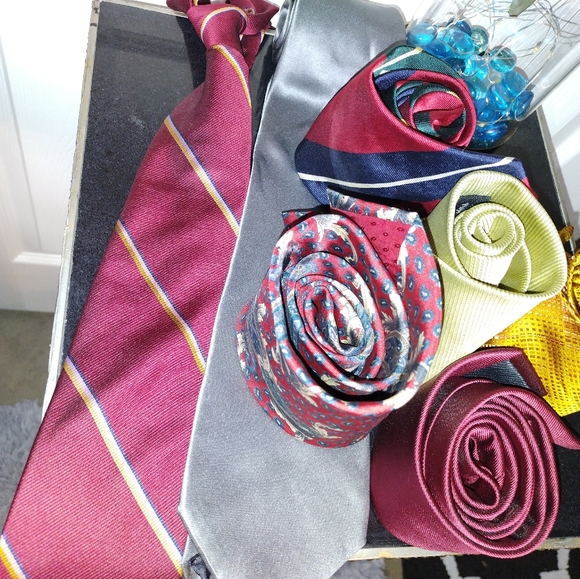 Lot of Assorted Men Ties - Picture 4 of 4